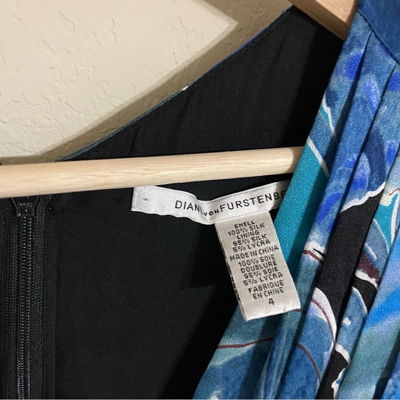 DVF Blue Silk Floral Weslie Drape Dress - Picture 8 of 11